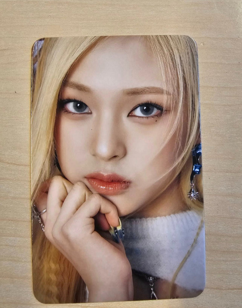 BABYMONSTER 1st Mini Album BABYMONS7ER - Official POB Photocard - Swiss K-POPup