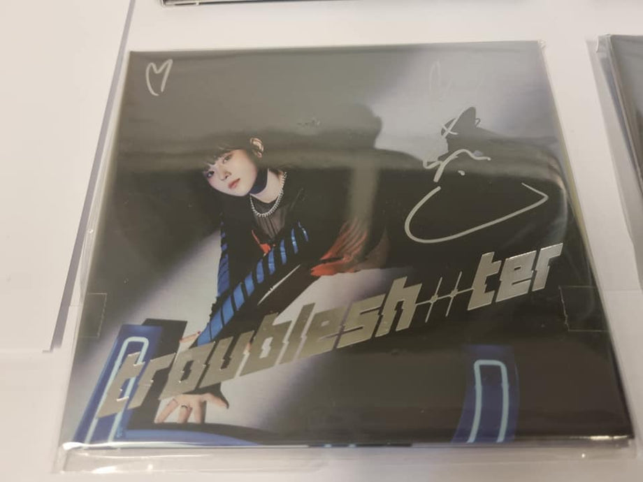 SIGNED CD] KEP1ER - TROUBLESHOOTER (3RD MINI ALBUM) DIGIPACK