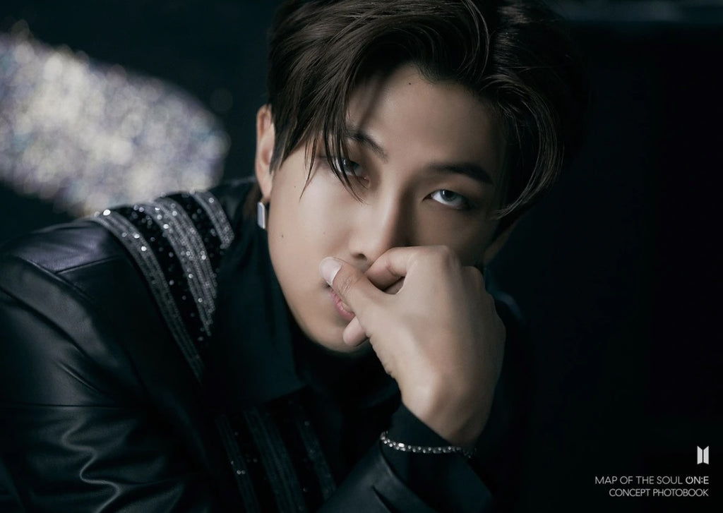[PRE-ORDER] BTS - MAP OF THE SOUL ON:E CONCEPT PHOTO BOOK - Swiss K-POPup